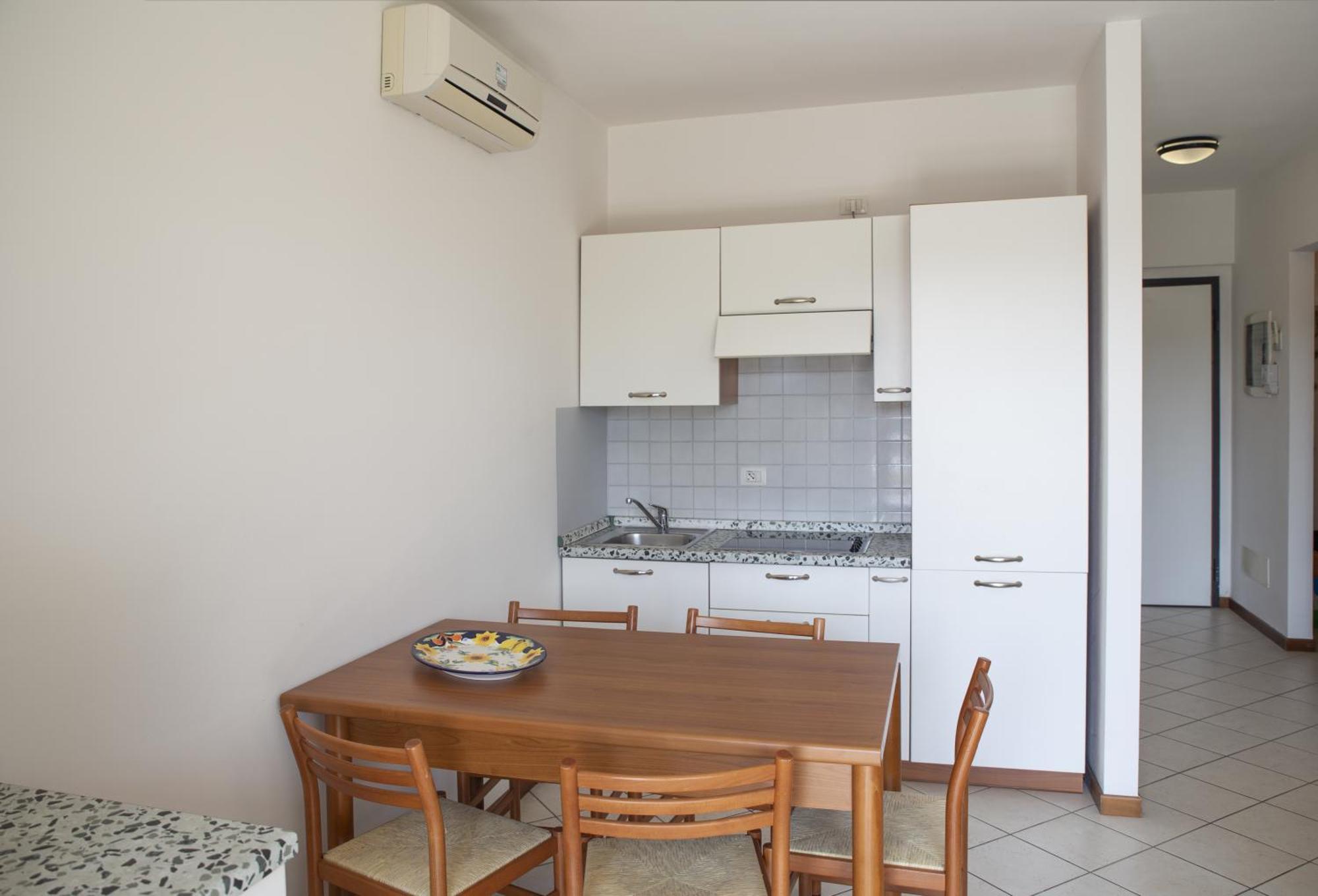 Residence Molino - Holiday Apartments Manerba del Garda Exterior photo